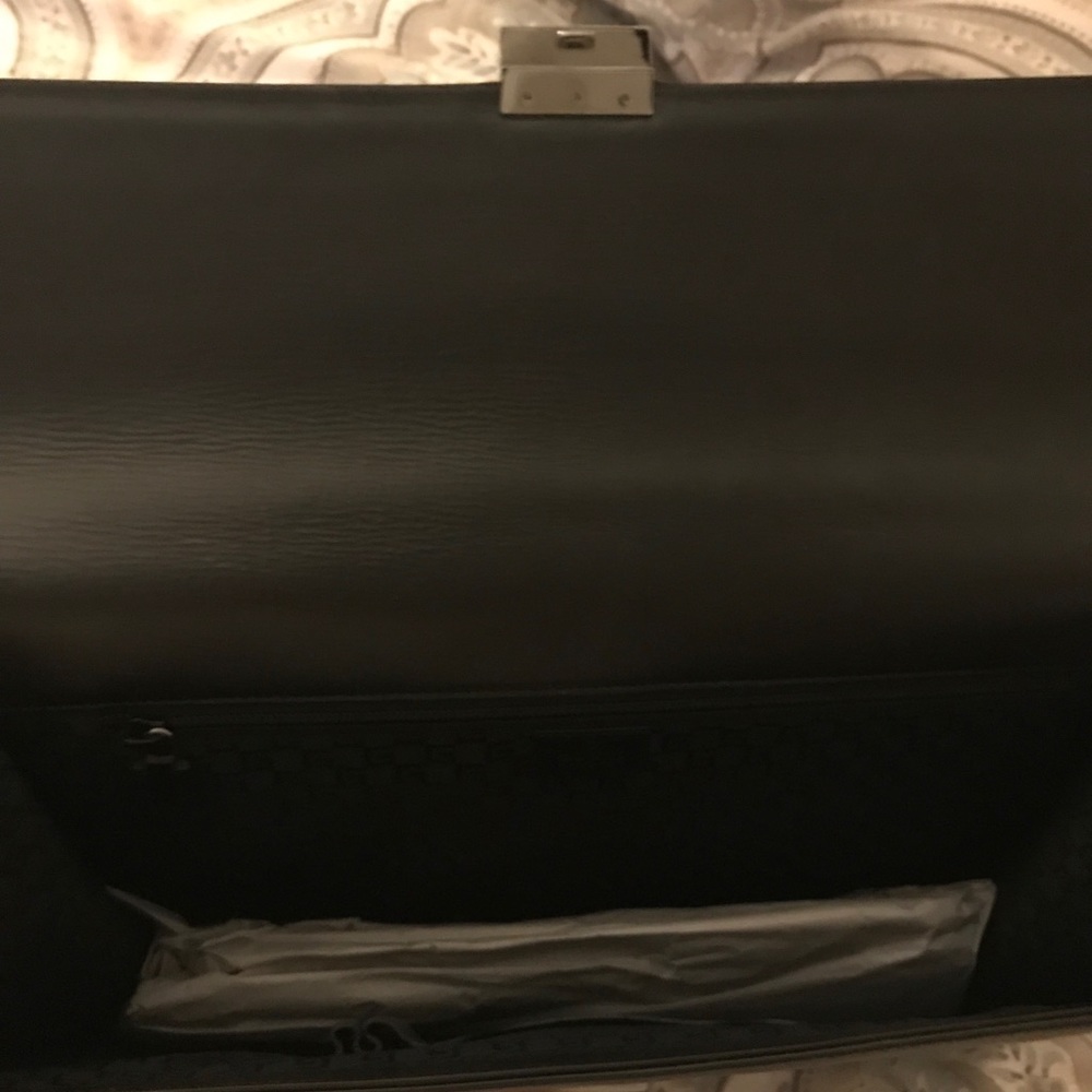 Original Gucci brief case with combination lock - Picture 5 of 5